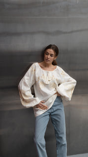 Linen Blouse "Anastasia" with Embroidered Hibiscus Flower