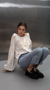 Linen Blouse "Anastasia" with Embroidered Hibiscus Flower