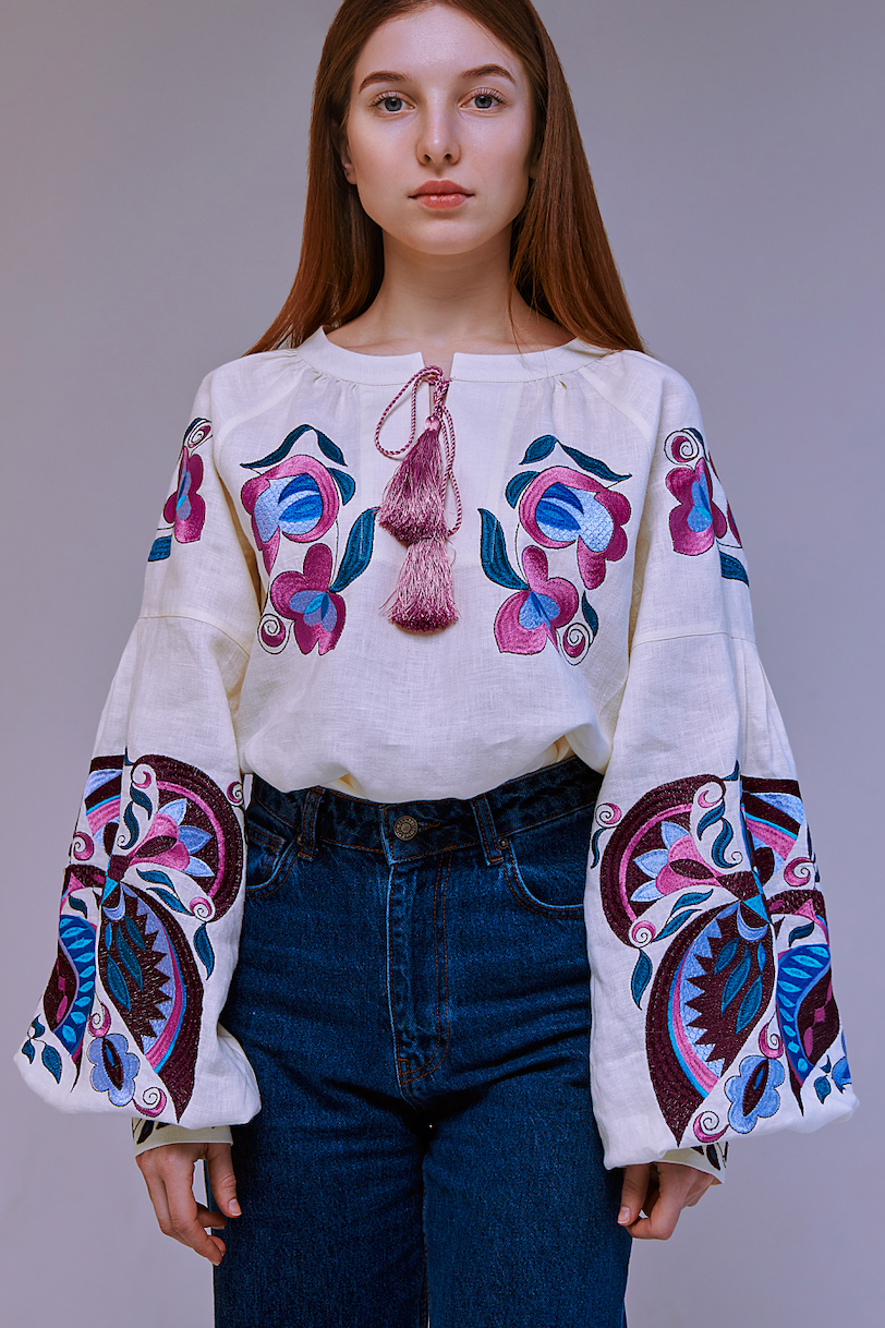 Blouse "Dana" with Embroidered Birds