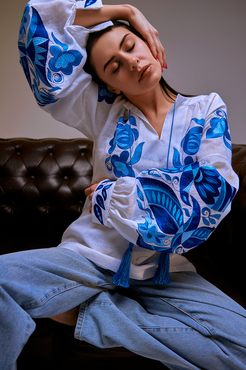 Blouse "Dana" with Embroidered Birds