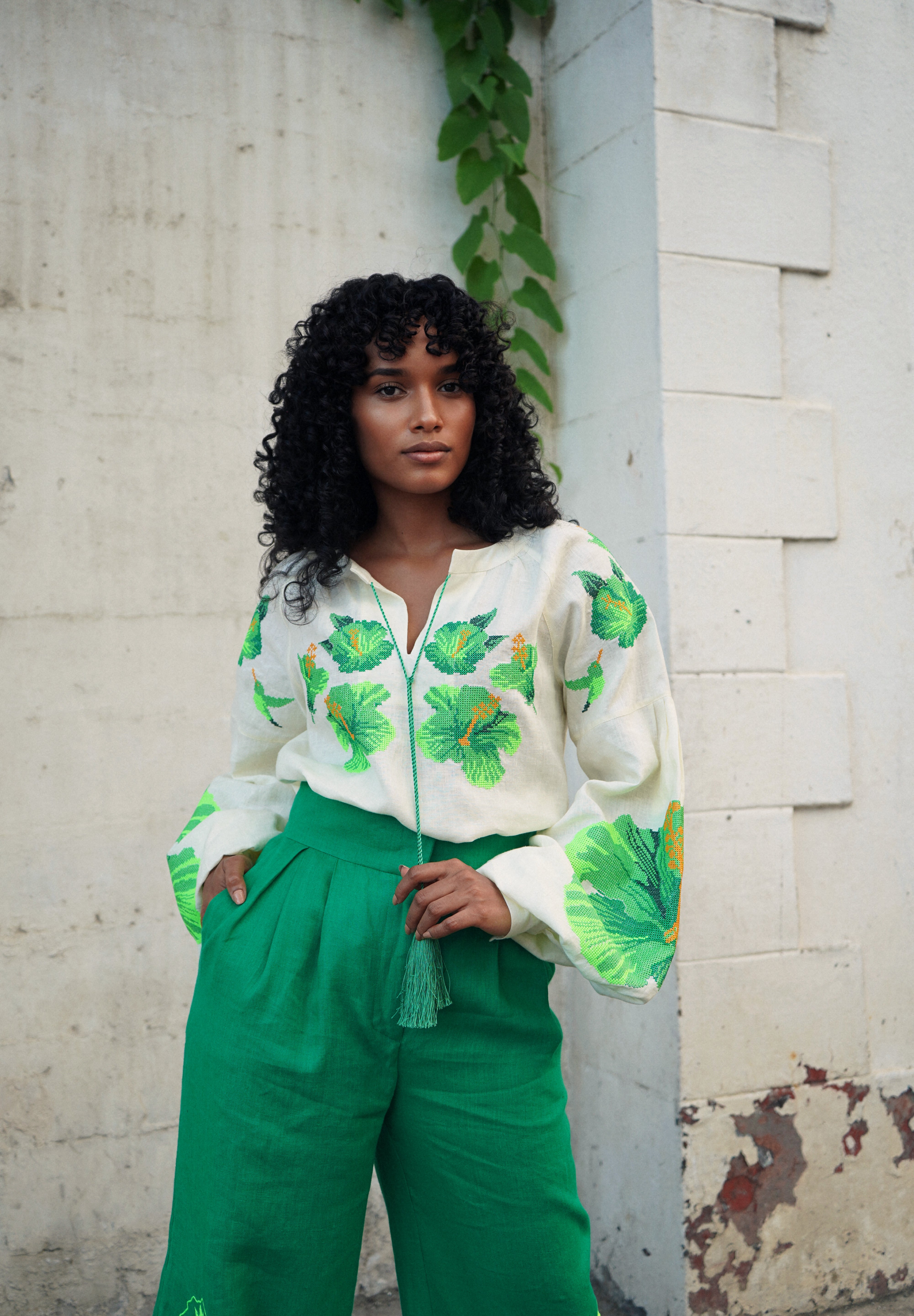 Blouse "Dana" Hibiscus - Green