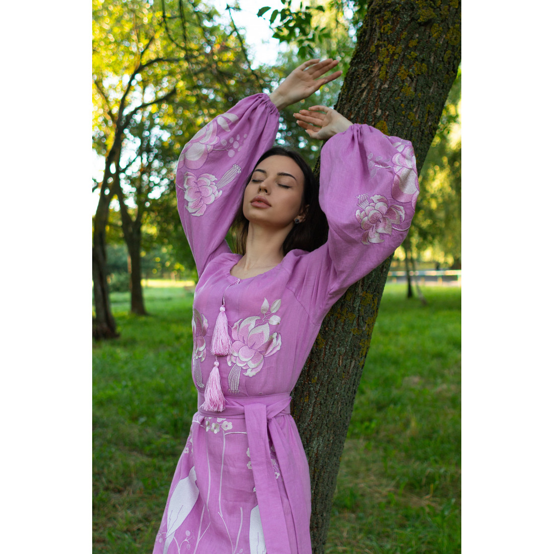 MidiDress-Anastasia-purple2_5f778dae-f71b-406e-b4c9-b5d3de212fb0.png