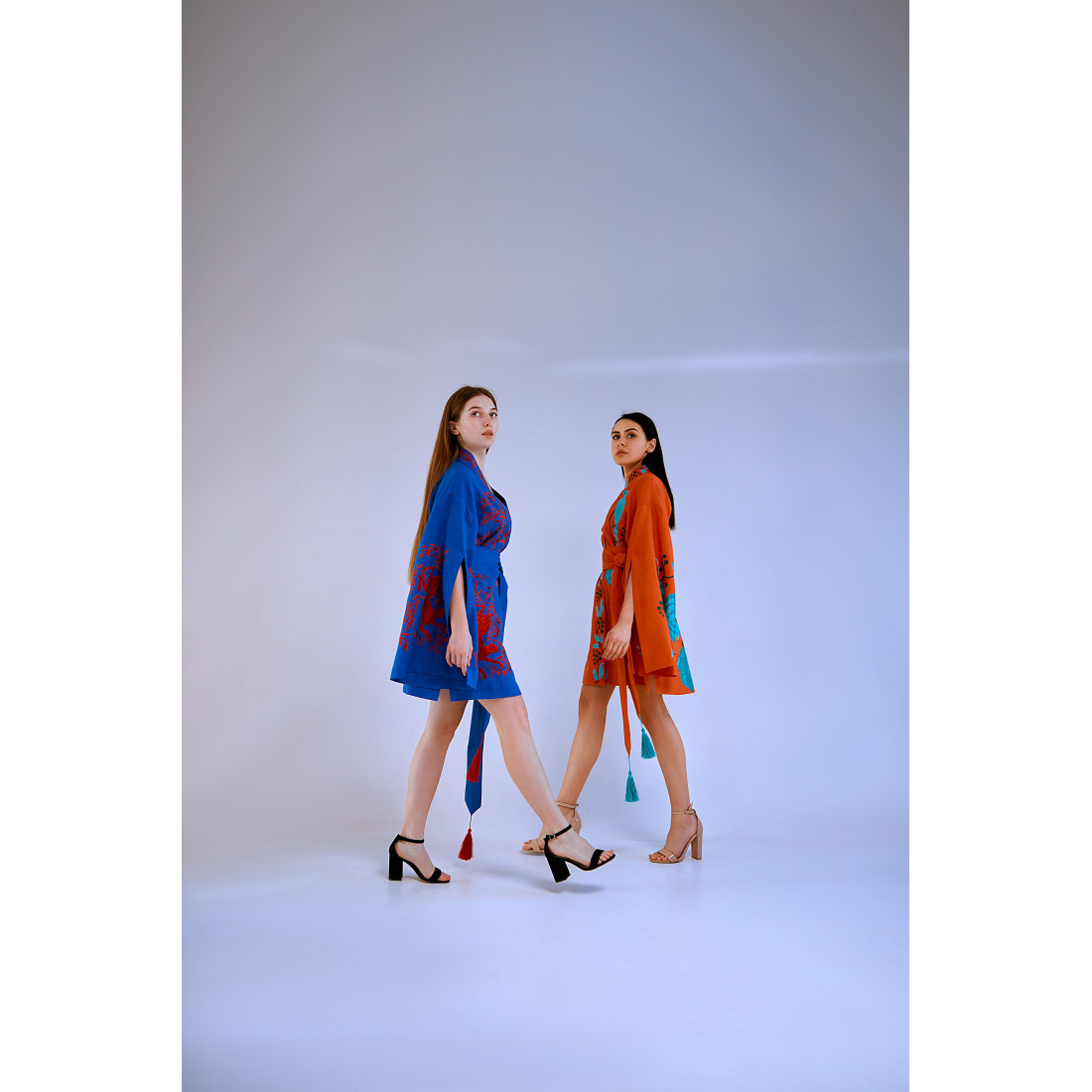 Shortkimonodress-Sandra-blue2_d84dd040-3808-42d1-a794-9a7940d17d5f.png