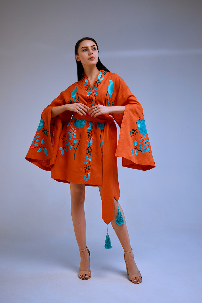 Shortkimonodress_Sandra_orange_blue04_ad1c2068-7fe4-4ff2-8bb5-18f6fc895786.png